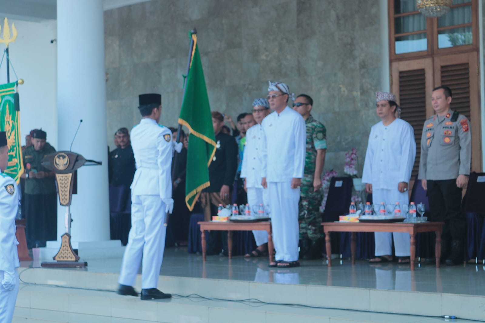 Rangkaian Hari Jadi Ciamis Ke- 381, Bupati Ciamis Lepas Arak-Arakan Pataka Ke 5 Eks Kewedanaan